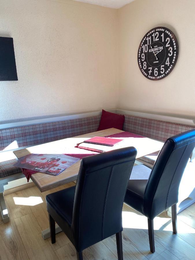 Haus Alpenrose Apartment Waidring